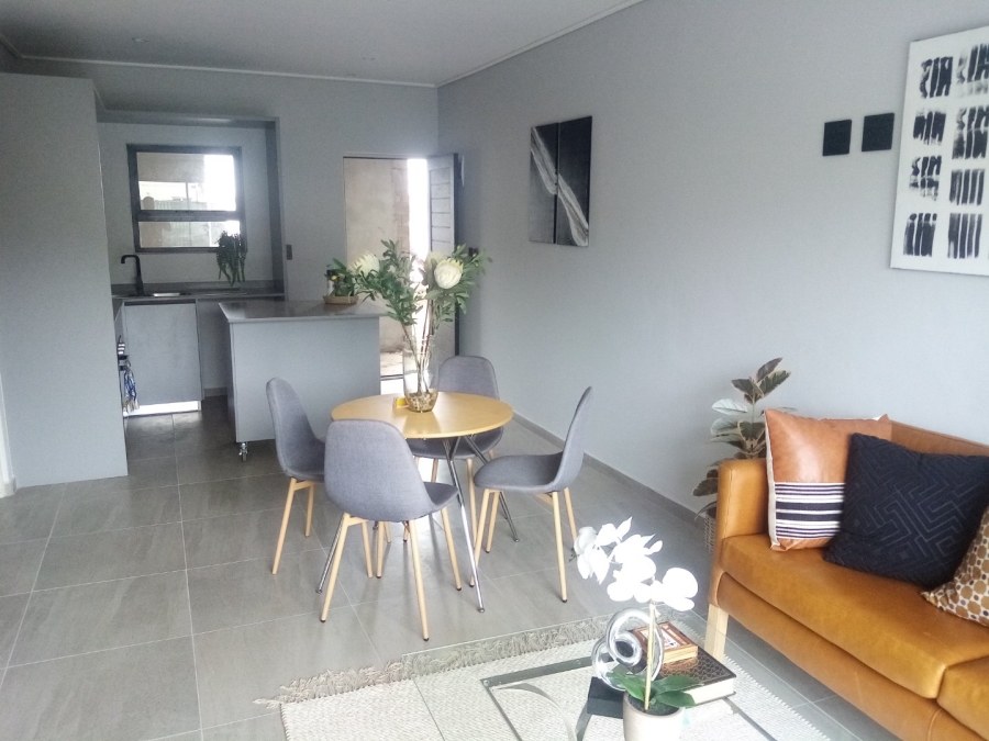 2 Bedroom Property for Sale in Table View Western Cape